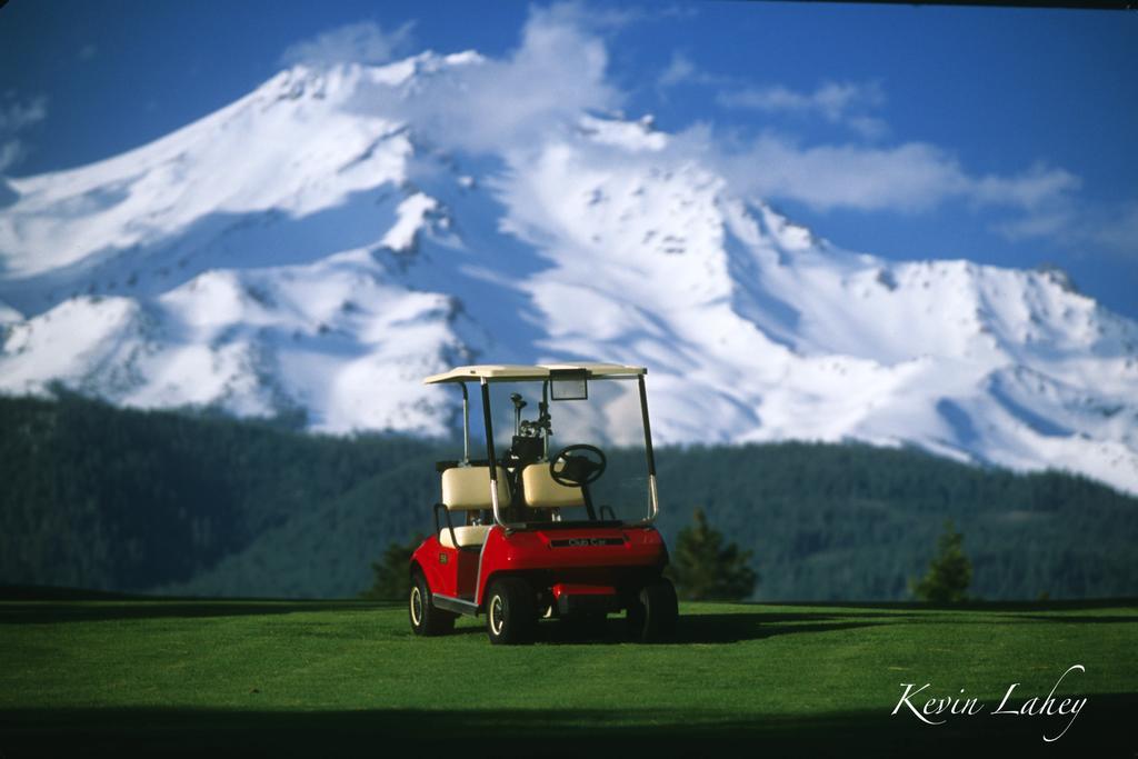 Mount Shasta Resort Kültér fotó